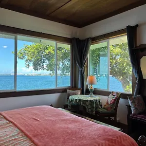 Bay Oceanfront Hilo